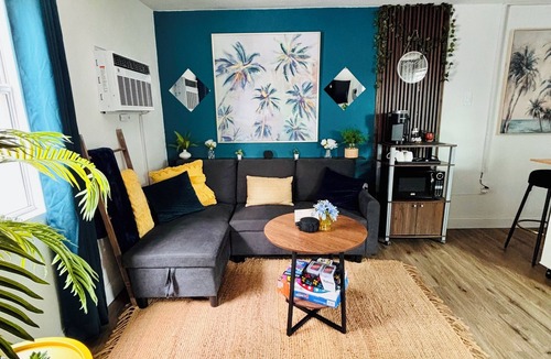 Sanford Apartment | The Sanctuary Den: Backyard Retreat with Fire Pit Near Downtown Sanford