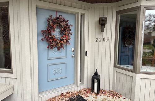 Midland House | The Scandinavian Chalet - Tranquility in Town