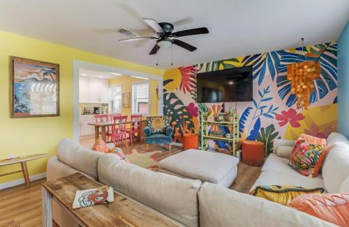Long Beach House | The Tropical Cottage