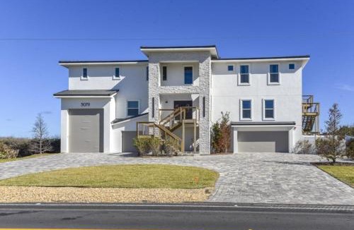Painters Hill House | The White House on Flagler Beach - All home