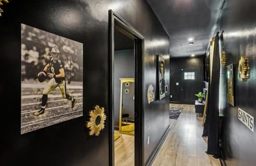 Florida Area Apartment | The Who Dat House, Luxury 5BR Near FQ