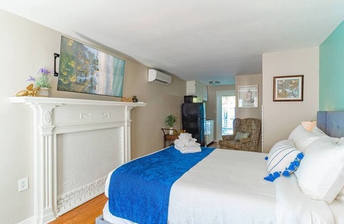 Mount Dora Apartment | The Willow ★ 1 Gig Wi-Fi ★ Minutes to Everything!