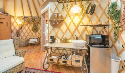Geneva Cabin | The Yurt at Danville, romantic glamping in rural Central FL