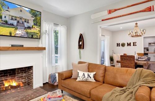Crestline Heights House | #TheLakeHouse - Fun, Fishing & Games - Near Airport,BJCC,Downtown,Crossplex