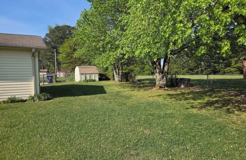Albertville House | This house is a 3 bedroom(s), 2 bathrooms, located in Albertville, AL.