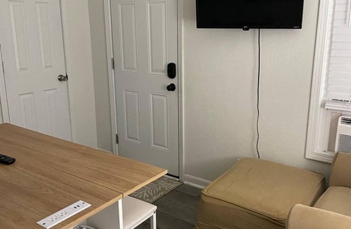 South Pensacola House | Tidy Apartment Near Hospital/PCC