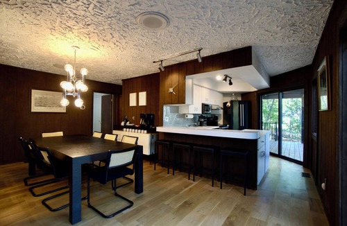 Michaywe House | Time Capsule | 5BR Gaylord — Hot Tub, Sauna, Arcade & Pool