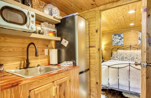 Rogersville Cottage | Tiny Cabin Getaway in the Tennessee River Valley