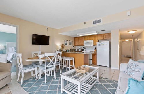 Daytona Beach Shores Apartment | Top Floor Oceanfront Condo w Pool Beach Access