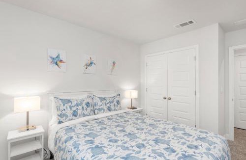 Wright House | Tortuga Cove 1028 Sleeps 11, Free Activities Included!