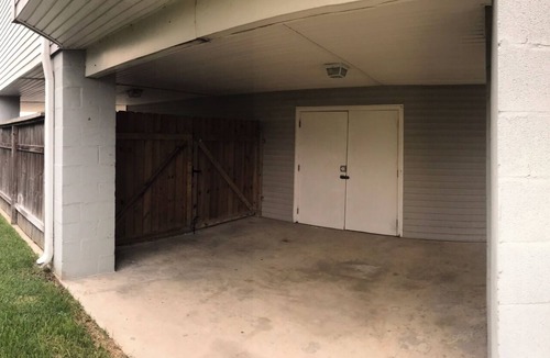 Destrehan House | Townhome for rent in Destrehan - Long-term lease ONLY