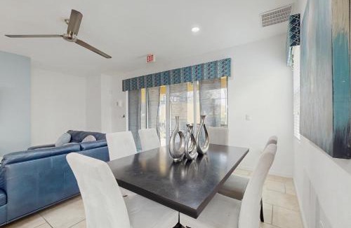 Loughman House | Townhome with private pool in Solterra resort, ADA friendly