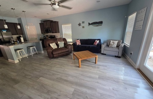 Oak Court House | tPrivate Pool Paradise – Sunsets & Sunrises Near Perdido Key & Johnson Beach