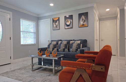 Lake Mary House | Tranquil House in Lake Mary