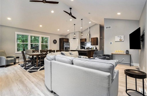 Smyrna House | Tranquil Jewel: Arcade, King Suits, Hot Tub, Decks