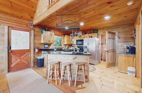 Walnut Mountain Cabin | Tranquility Ridge Stays