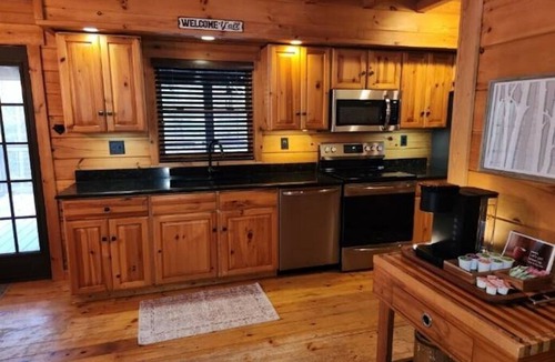 Warm Springs Cabin | Travelers Rest Cabin