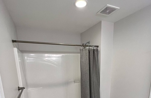 Tuscaloosa House | Tuscaloosa Rental! Perfect for game day, family visits and more!