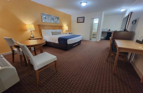 Biloxi Hotel | Twin Star Lodge
