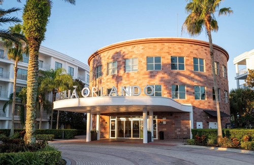 Celebration Apartment | Two-Bedroom Apartment near Disney