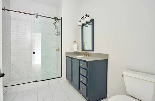 French Quarter Hotel | Two Canal Street Suites Near French Quarter + Bourbon St | The Harlequin