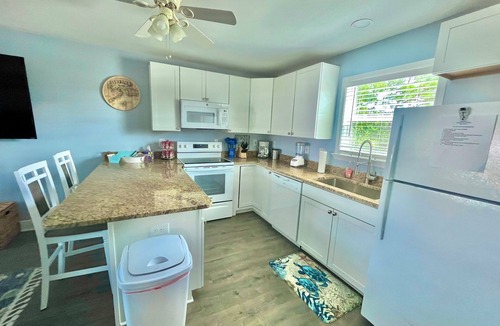 Shoreline Park House | Two homes in beautiful Bay St. Louis with swimming pools and private boat launch