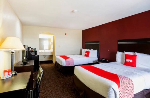 Port Allen Hotel | Two-Queen Retreat at LSU | Clean, Spacious Stay Near Restaurants and Local Shops