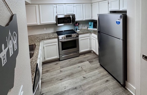 Miramar Beach Ski Chalet | {Two the Sea} Seacove 2C