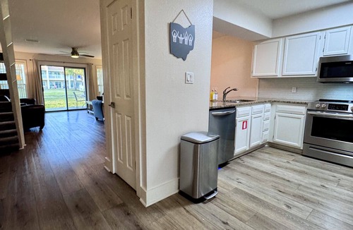Miramar Beach Ski Chalet | {Two the Sea} Seacove 2C