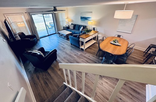 Miramar Beach Ski Chalet | {Two the Sea} Seacove 2C