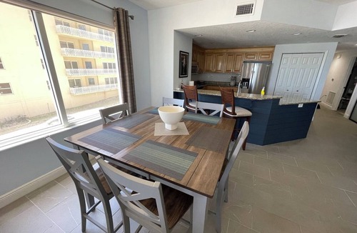 Daytona Beach Shores Condo | TWO WEEKS IN AUGUST NOW AVAILABLE Nicest Condo in Daytona Beach. Don't miss out!
