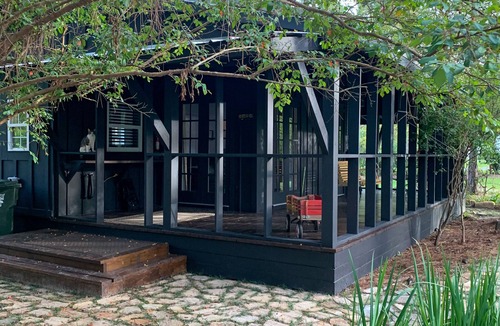 Elberta Cottage | Ultimate Luxury Modern Cottage Getaway * BOAT, Kayaks, Canoe! DOLPHINS