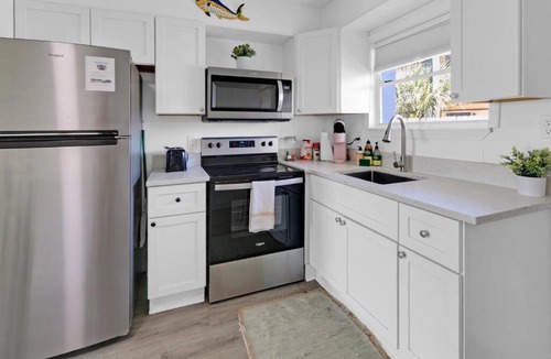 Fort Walton Beach Apartment | Ultimate Waterfront 2BR Condo on Okaloosa Island