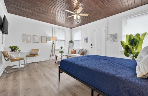South Pensacola Apartment | Unit 1 Pensacola Cozy Studio