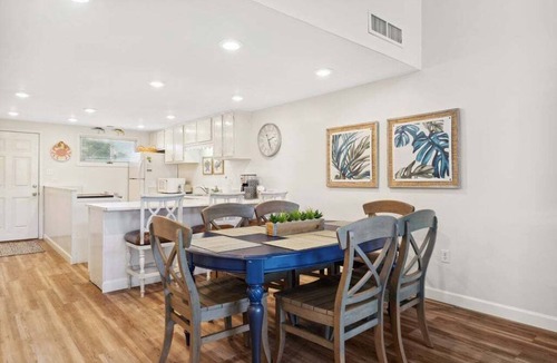 Kiska Beach Condo | Unit 17, Spacious 2 bedroom Beach Condo with Loft