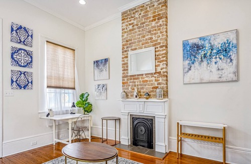 Leonidas House | Updated single-level escape with lovely patio & central AC - dog-friendly