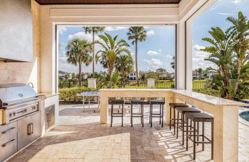 Reunion House | Upgraded 11 Bed Casino Mansion