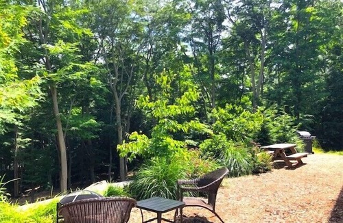 Free Soil Cabin | Upper Hamlin Lake Cabin