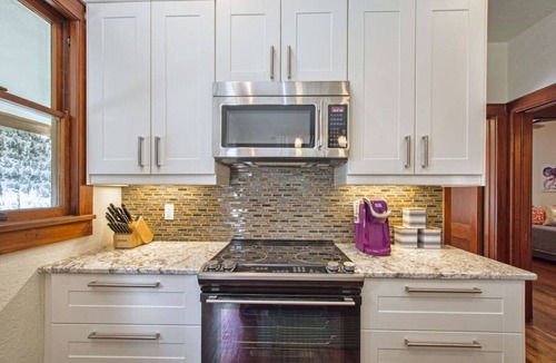 Mount Dora House | Upscale Downtown 3 BED/2 Bath Home