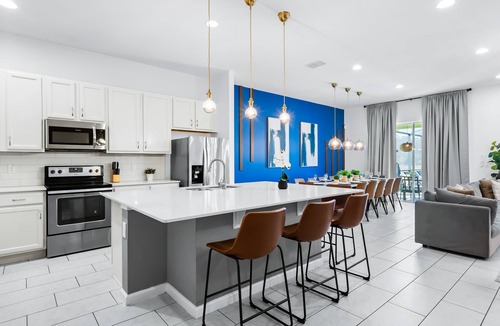 Loughman House | Upstay Solterra Resort Villa w Pool & Games Room