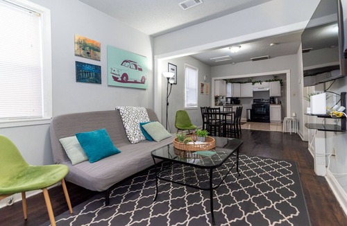 Irish Channel House | Uptown New Orleans! Free Street Parking! Sleep 6! n