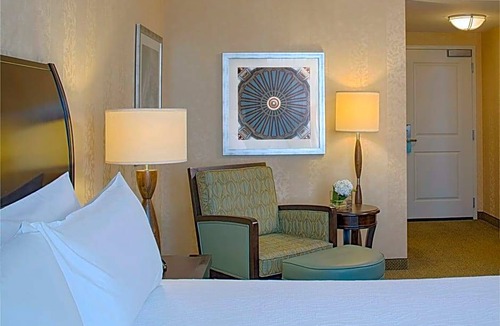 Downtown Jackson Hotel | 3-Star Hotel ∙ Hilton Garden Inn Jackson Downtown