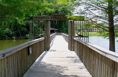 Celebration Condo | Vacation Village at Parkway near Disney!