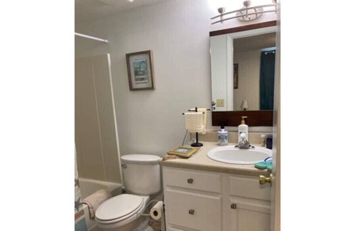 Westside Apartment | Val's Sanctuary, private unit, in-law suite.