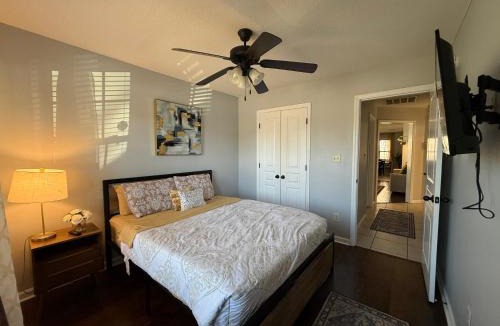 Valdosta House | Valdosta 3BR 5 Beds Near VSU, SGMC & Moody