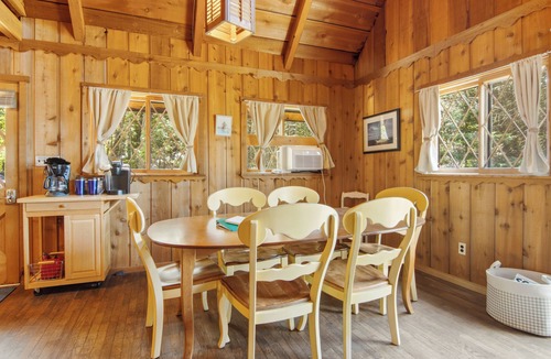 Charlevoix Cabin | Valentine Cabin offering stunning views of Lake Charlevoix
