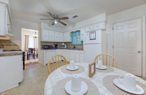 Fortson Cabin | Vaulted Ceiling Cabin w/Fireplace, Pets OK,