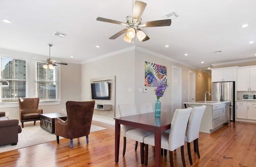 Mid-City House | VCAY-Elegant Mid-City Gem near French Quarter/Streetcar