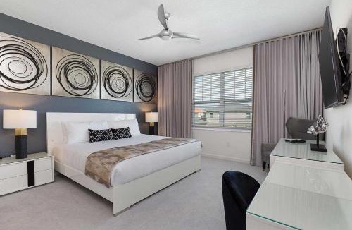Loughman Villa | Villa Near Parks with BBall Theme BR, Arcade, Theater