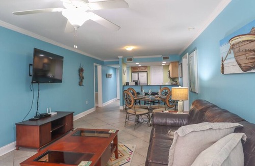 Biloxi Condo | Villas at Ocean Club - Ground Floor Convenience! Easy Beach and Pool Access!